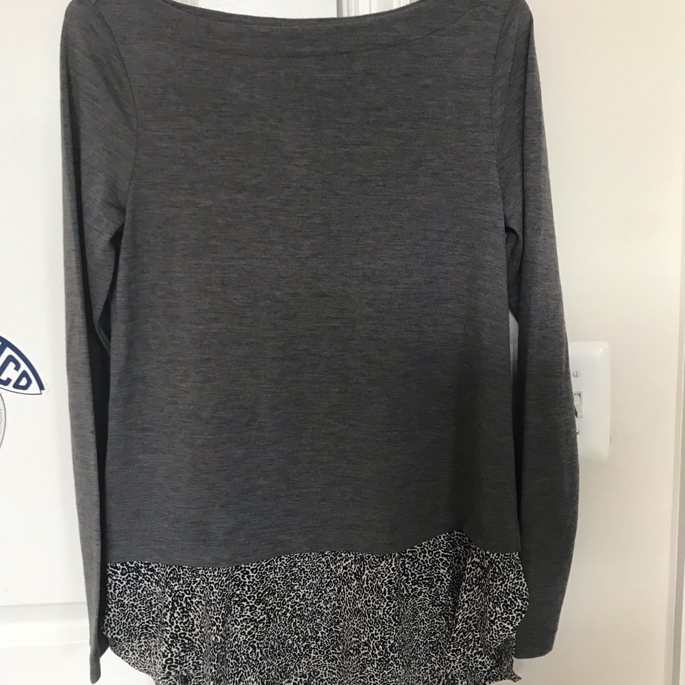 NWT loft gray boatneck media shirt